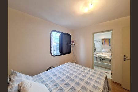 Apartamento à venda com 164m², 3 quartos e 2 vagas Apartamento à venda com 164m², 3 quartos e 2 vagasQuarto 2