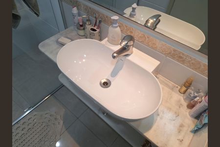 Apartamento à venda com 164m², 3 quartos e 2 vagas Apartamento à venda com 164m², 3 quartos e 2 vagasBanheiro