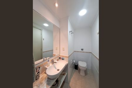 Apartamento à venda com 164m², 3 quartos e 2 vagas Apartamento à venda com 164m², 3 quartos e 2 vagasBanheiro