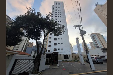 Apartamento à venda com 164m², 3 quartos e 2 vagas Apartamento à venda com 164m², 3 quartos e 2 vagasFachada