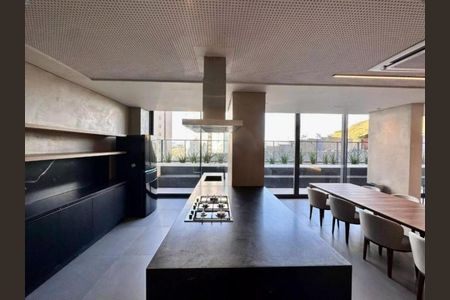 Apartamento à venda com 98m², 2 quartos e 2 vagasÁrea externa