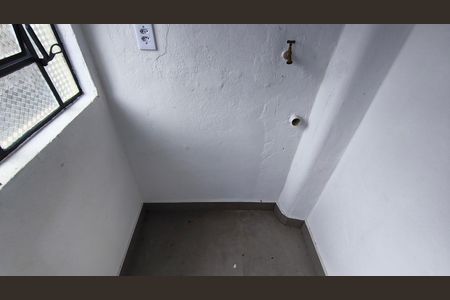 Casa para alugar com 35m², 1 quarto e sem vaga Casa para alugar com 35m², 1 quarto e sem vagaÁrea de Serviço