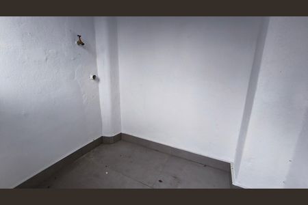 Casa para alugar com 35m², 1 quarto e sem vaga Casa para alugar com 35m², 1 quarto e sem vagaÁrea de Serviço