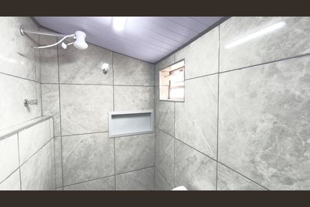 Casa para alugar com 35m², 1 quarto e sem vaga Casa para alugar com 35m², 1 quarto e sem vagaBanheiro
