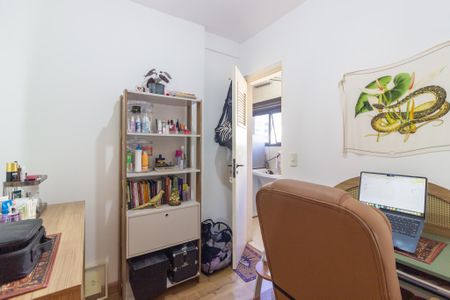 Apartamento à venda com 89m², 2 quartos e 1 vaga Apartamento à venda com 89m², 2 quartos e 1 vagaEscritório