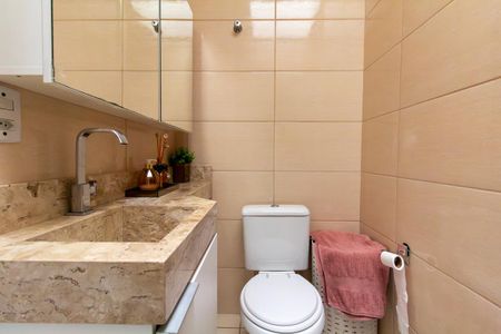 Casa de condomínio à venda com 67m², 2 quartos e 1 vaga Casa de condomínio à venda com 67m², 2 quartos e 1 vagaBanheiro