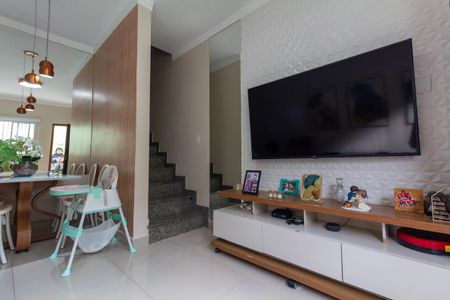 Sala de casa de condomínio à venda com 2 quartos, 67m² em Penha de França, São Paulo