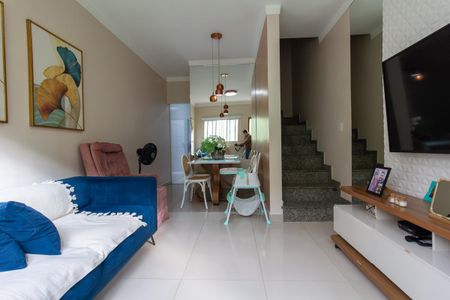 Sala de casa de condomínio à venda com 2 quartos, 67m² em Penha de França, São Paulo