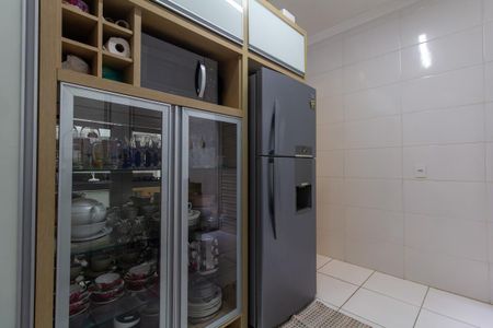 Casa de condomínio à venda com 67m², 2 quartos e 1 vaga Casa de condomínio à venda com 67m², 2 quartos e 1 vagaCozinha