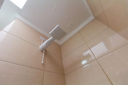 Casa de condomínio à venda com 67m², 2 quartos e 1 vaga Casa de condomínio à venda com 67m², 2 quartos e 1 vagaBanheiro