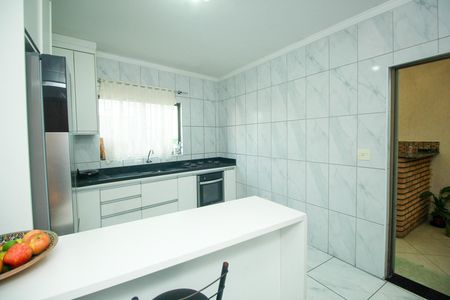 Casa para alugar com 200m², 3 quartos e 7 vagas Casa para alugar com 200m², 3 quartos e 7 vagasCozinha