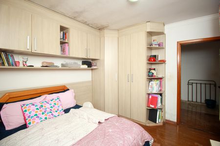 Casa para alugar com 200m², 3 quartos e 7 vagas Casa para alugar com 200m², 3 quartos e 7 vagasQuarto 2