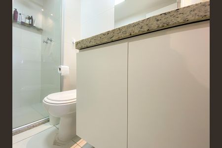 Apartamento à venda com 69m², 2 quartos e 1 vagaBanheiro Social