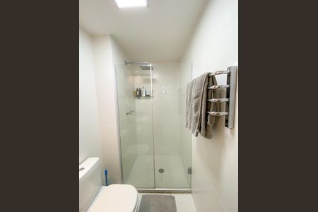 Apartamento à venda com 69m², 2 quartos e 1 vagaBanheiro Suíte