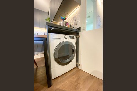 Apartamento à venda com 69m², 2 quartos e 1 vagaÁrea de Serviço