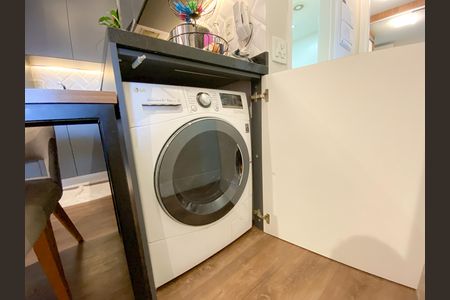 Apartamento à venda com 69m², 2 quartos e 1 vagaÁrea de Serviço