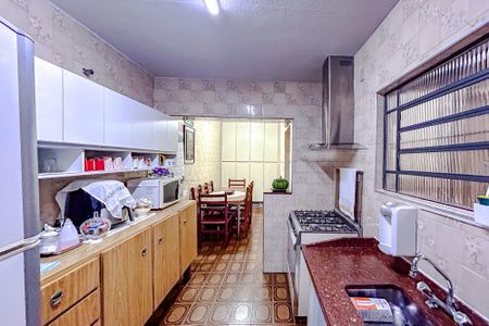Casa à venda com 200m², 3 quartos e 2 vagasCozinha