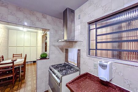 Casa à venda com 200m², 3 quartos e 2 vagasCozinha
