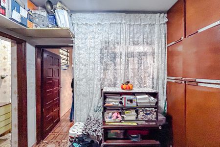 Casa à venda com 200m², 3 quartos e 2 vagasQuarto de Serviço