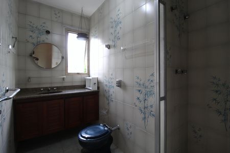 Apartamento à venda com 103m², 2 quartos e 1 vagaBanheiro da Suíte
