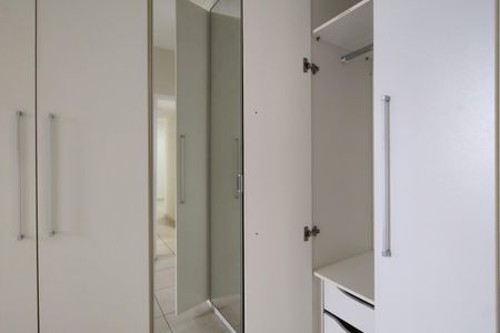 Apartamento para alugar com 85m², 3 quartos e 1 vaga Apartamento para alugar com 85m², 3 quartos e 1 vagaQuarto 1 - Armários