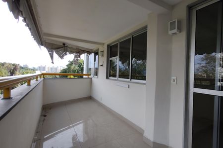 Varanda de apartamento para alugar com 3 quartos, 85m² em Freguesia (jacarepaguá), Rio de Janeiro