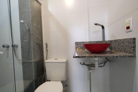 Apartamento para alugar com 85m², 3 quartos e 1 vaga Apartamento para alugar com 85m², 3 quartos e 1 vagaBanheiro Social