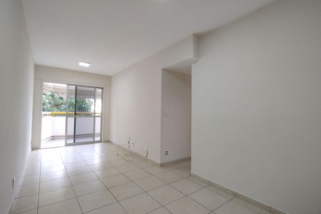 Apartamento para alugar com 85m², 3 quartos e 1 vaga Apartamento para alugar com 85m², 3 quartos e 1 vagaSala