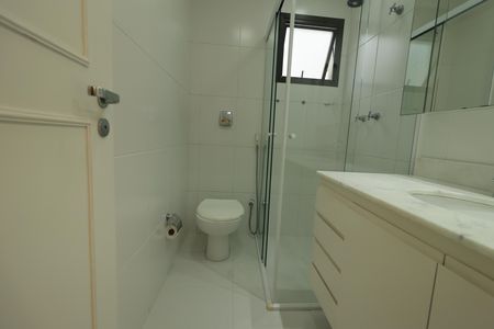 Apartamento para alugar com 110m², 3 quartos e 2 vagasBanheiro Social
