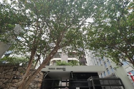 Apartamento para alugar com 110m², 3 quartos e 2 vagasFachada