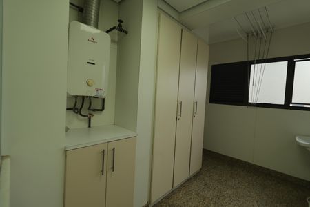 Apartamento para alugar com 110m², 3 quartos e 2 vagasÁrea de Serviço
