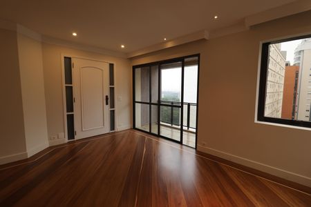 Apartamento para alugar com 110m², 3 quartos e 2 vagasSala