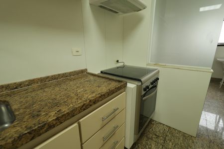 Apartamento para alugar com 110m², 3 quartos e 2 vagasCozinha