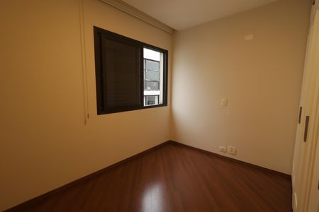 Apartamento para alugar com 110m², 3 quartos e 2 vagasQuarto 2