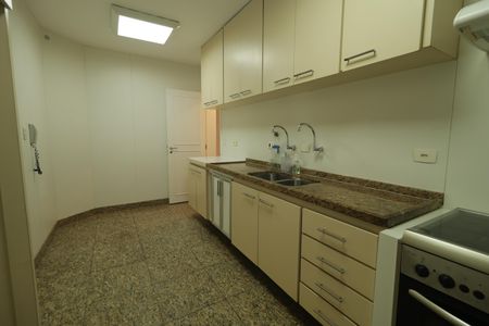 Apartamento para alugar com 110m², 3 quartos e 2 vagasCozinha