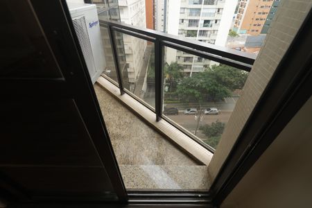 Apartamento para alugar com 110m², 3 quartos e 2 vagasVaranda do Quarto 1