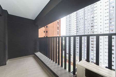 Apartamento para alugar com 26m², 1 quarto e sem vaga Apartamento para alugar com 26m², 1 quarto e sem vagaVaranda
