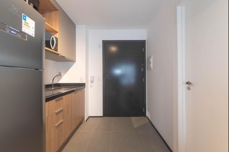 Cozinha de apartamento para alugar com 1 quarto, 26m² em Brooklin, São Paulo