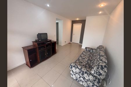 Apartamento à venda com 63m², 2 quartos e 1 vagaSala