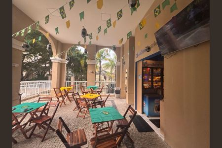 Apartamento à venda com 63m², 2 quartos e 1 vagaÁrea externa