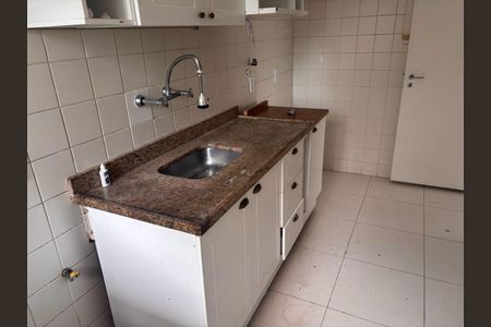 Apartamento à venda com 63m², 2 quartos e 1 vagaCozinha