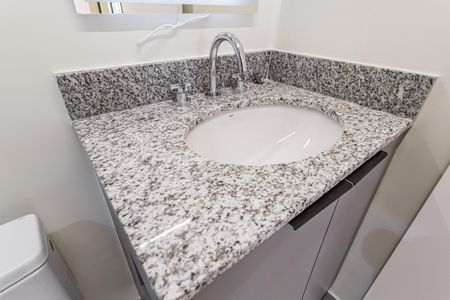Apartamento para alugar com 30m², 1 quarto e sem vaga Apartamento para alugar com 30m², 1 quarto e sem vagaBanheiro da Suíte