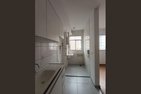 Apartamento para alugar com 61m², 2 quartos e sem vagaCozinha e Área de Serviço