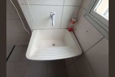 Apartamento para alugar com 61m², 2 quartos e sem vagaCozinha e Área de Serviço