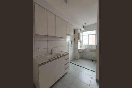 Apartamento para alugar com 61m², 2 quartos e sem vagaCozinha e Área de Serviço