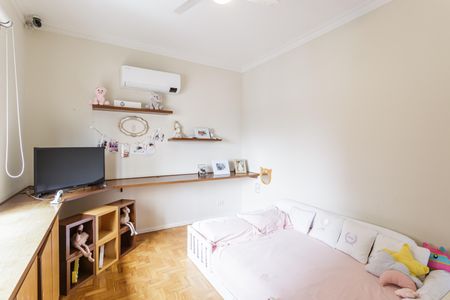Apartamento à venda com 187m², 3 quartos e 2 vagas Apartamento à venda com 187m², 3 quartos e 2 vagasQuarto 1