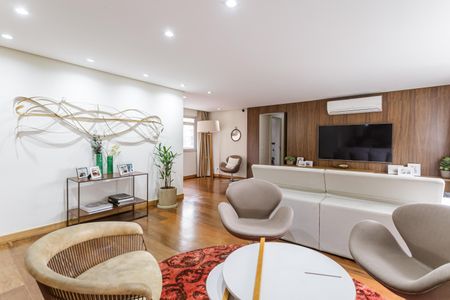 Apartamento à venda com 187m², 3 quartos e 2 vagas Apartamento à venda com 187m², 3 quartos e 2 vagasSala