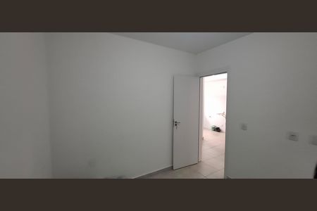 Quarto 2 de apartamento para alugar com 2 quartos, 30m² em Ribeirão Verde, Ribeirão Preto