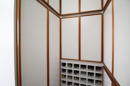 Apartamento à venda com 100m², 3 quartos e 2 vagas Apartamento à venda com 100m², 3 quartos e 2 vagasQuarto de Serviço