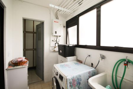 Apartamento à venda com 100m², 3 quartos e 2 vagas Apartamento à venda com 100m², 3 quartos e 2 vagasÁrea de Serviço